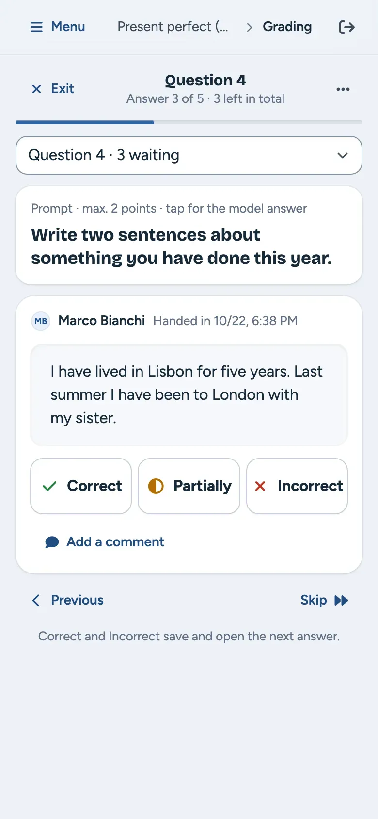 Grading open answers on a teacher’s phone