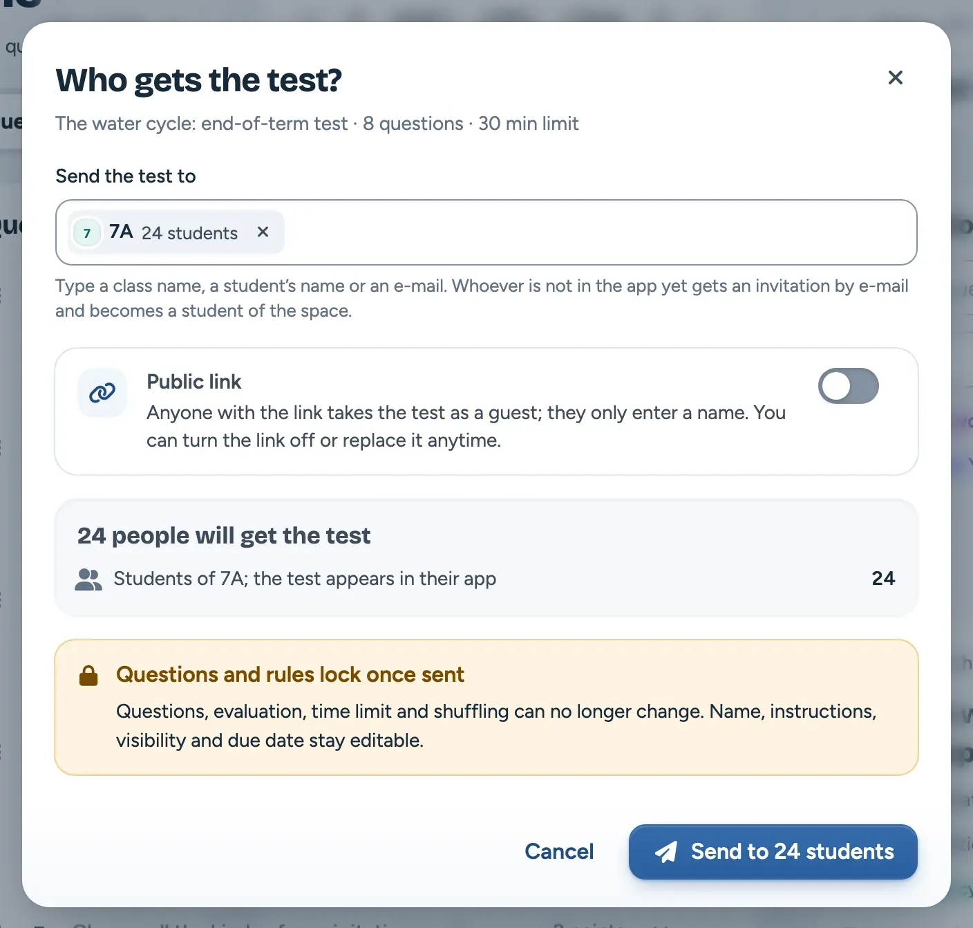 Sending a test: the chosen class, the summary of recipients and the lock notice