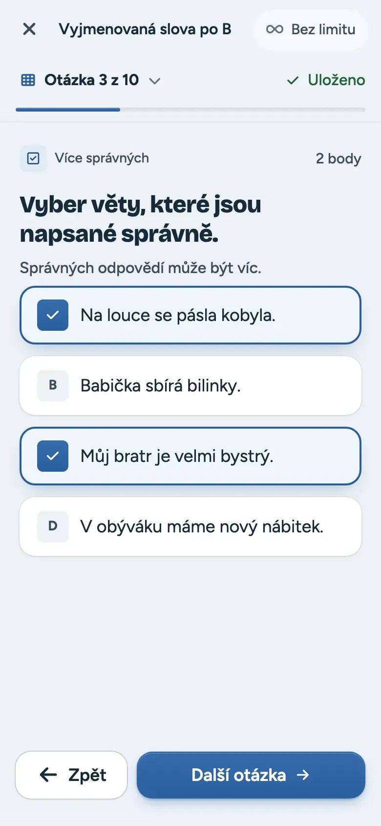 Otázka testu s více správnými odpověďmi na telefonu žáka